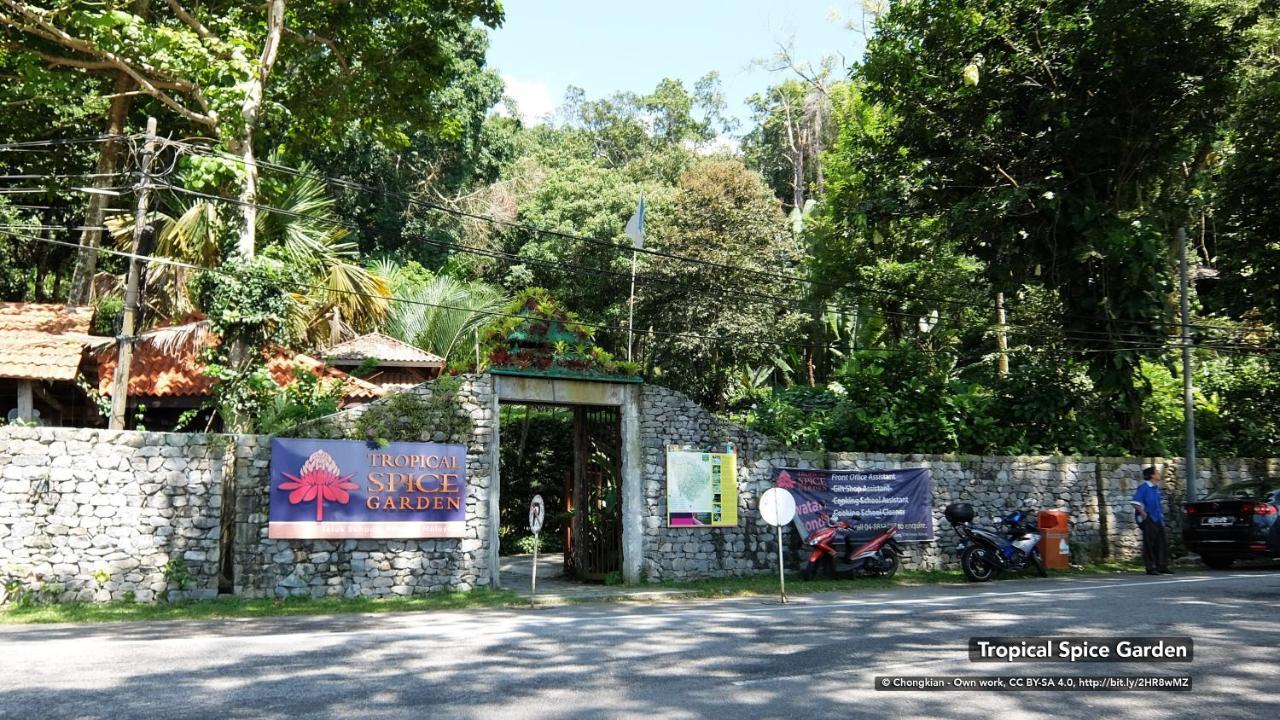 Zen Rooms Eden Parade Tanjung Bungah  Exterior foto